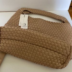 Woven Hobo shoulder bag with small pouch